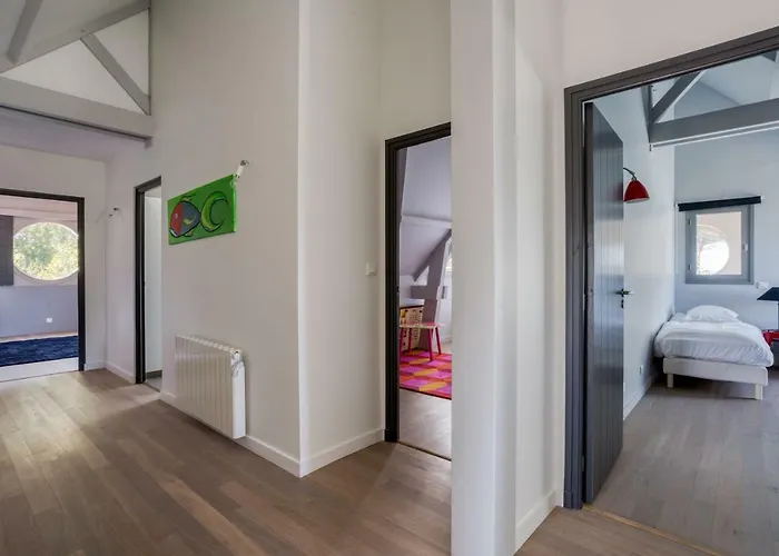 Дом отдыха Le Cap De *